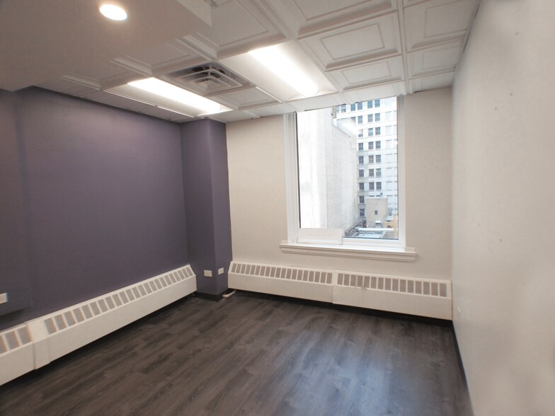 More Photos Of 105 W Madison St, Chicago Office Residential For Lease