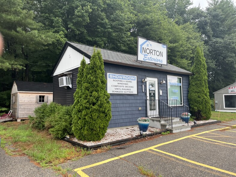 Primary Photo Of 252 Calef Hwy, Epping Medical For Lease