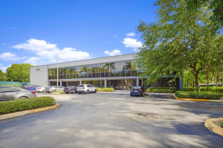 Primary Photo Of 2201 NW Corporate Blvd, Boca Raton Office For Lease