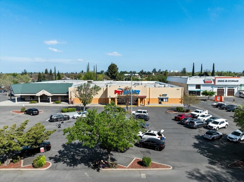 More Photos Of 2100 McHenry Ave, Modesto Freestanding For Sale