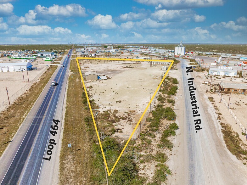 Primary Photo Of 165 Industrial rd, Monahans Industrial For Sale