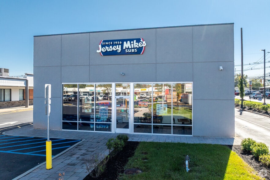 More Photos Of 1165 Route 27, Somerset Unknown For Lease