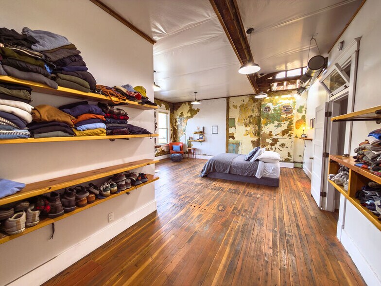 More Photos Of 182 S Main St, Helper General Retail For Sale