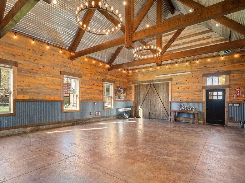 More Photos Of 237 S 7400 E, Huntsville Freestanding For Sale