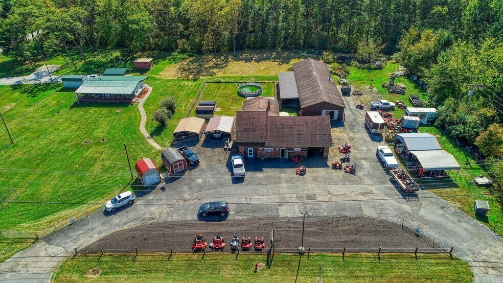 More Photos Of 7271 National Rd SW, Pataskala Freestanding For Sale