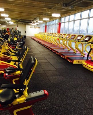 More Photos Of 1231 Edward L Grant Hwy, Bronx Health Club For Lease