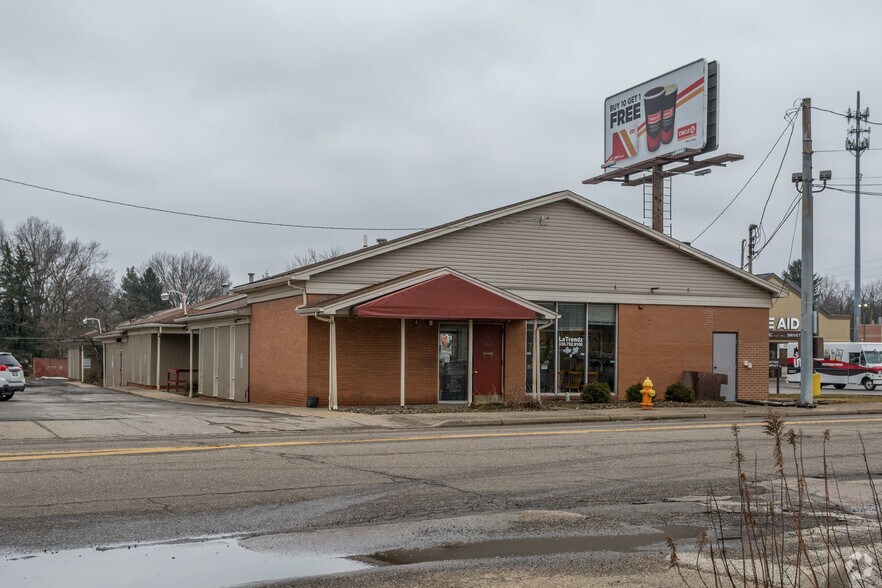 Primary Photo Of 3507 Canfield Rd, Canfield Office For Lease