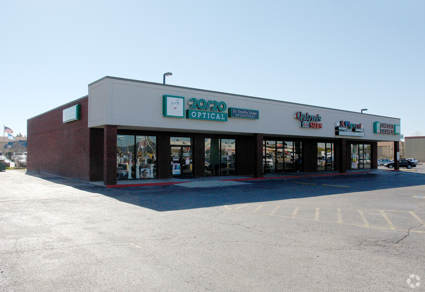 Primary Photo Of 602 NW Sheridan Rd, Lawton Storefront For Lease