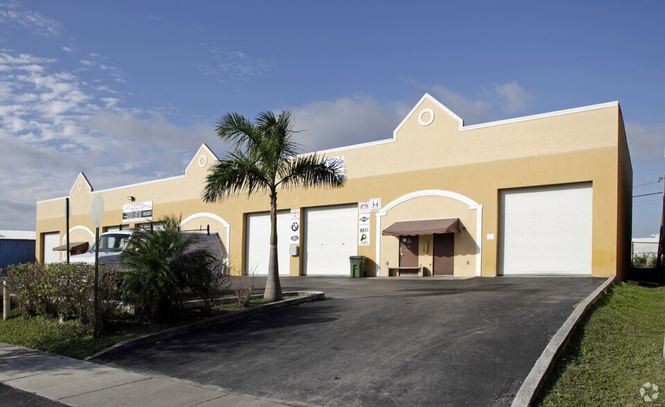 More Photos Of 232-244 NW 9th Ave, Homestead Warehouse For Sale