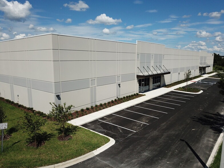 More Photos Of 17742 NW 115th Ave, Alachua Warehouse For Lease