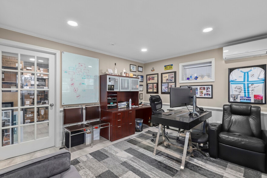 More Photos Of 1050-1052 Mamaroneck Ave, Mamaroneck Office Residential For Sale