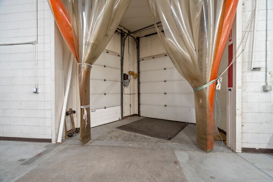 More Photos Of 4985 N 30th St, Colorado Springs Manufacturing For Sale