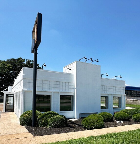 More Photos Of 4071 Union Rd, Saint Louis Fast Food For Lease