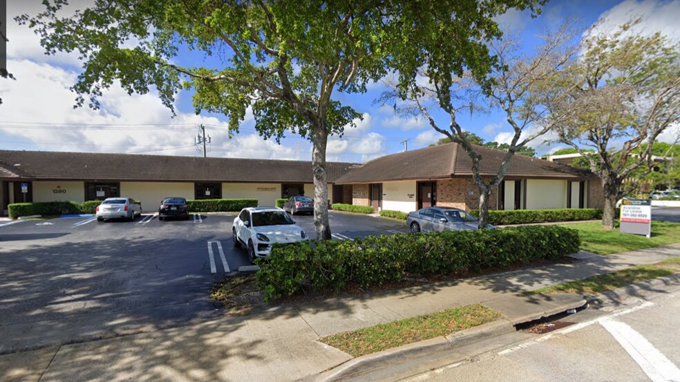 More Photos Of 1280 W Lantana Rd, Lantana Medical For Lease