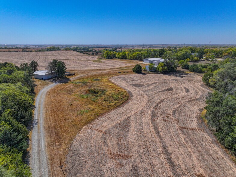 More Photos Of 6155 W Adams st, Lincoln Land For Sale
