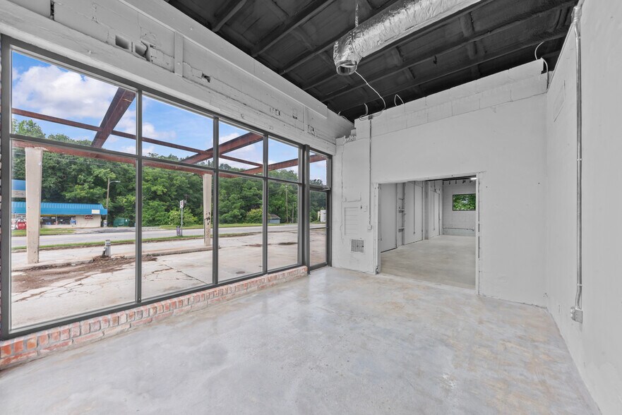 More Photos Of 4800 Lamb Ave, Union Point Service For Sale