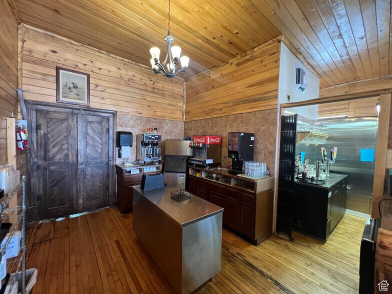 More Photos Of 95 N Main St, Panguitch Restaurant For Sale