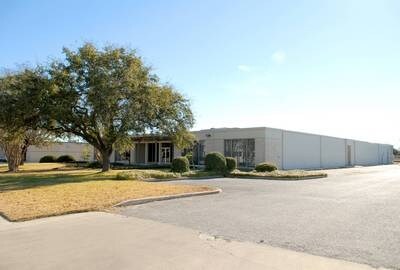 More Photos Of 10443 Gulfdale St, San Antonio Light Distribution For Lease