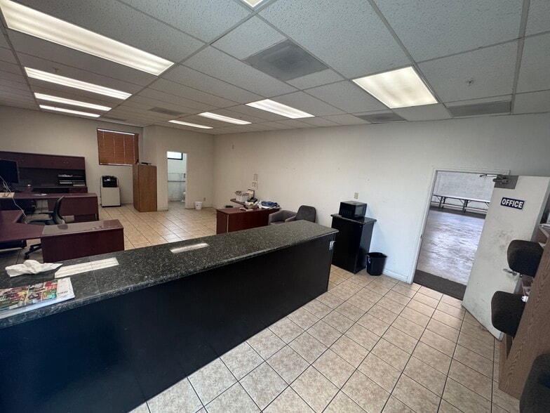 More Photos Of 8454 Trojan St, Pico Rivera Manufacturing For Lease