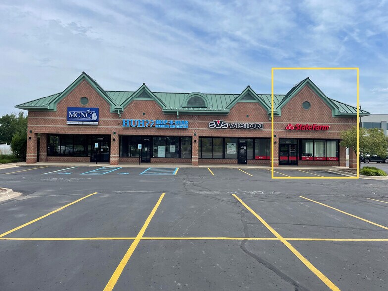 More Photos Of 29650-29680 S Wixom Rd, Wixom General Retail For Lease