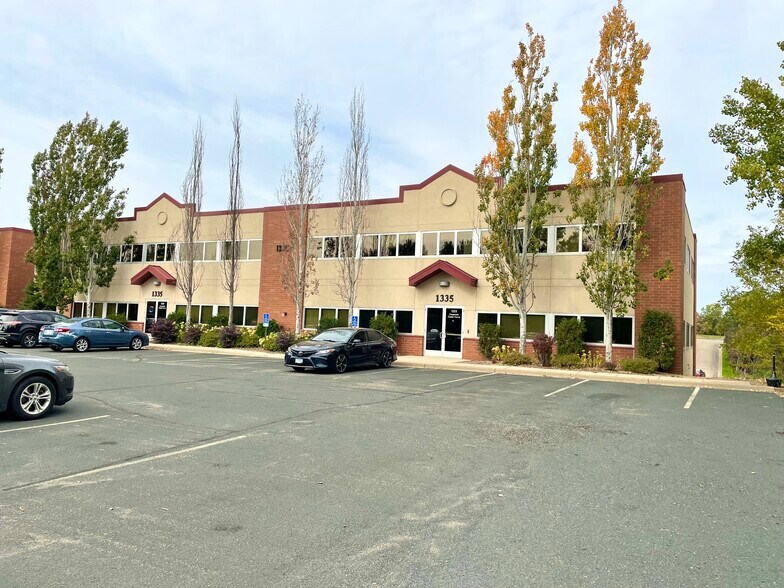 Primary Photo Of 1335 Corporate Center Curv, Saint Paul Medical For Lease