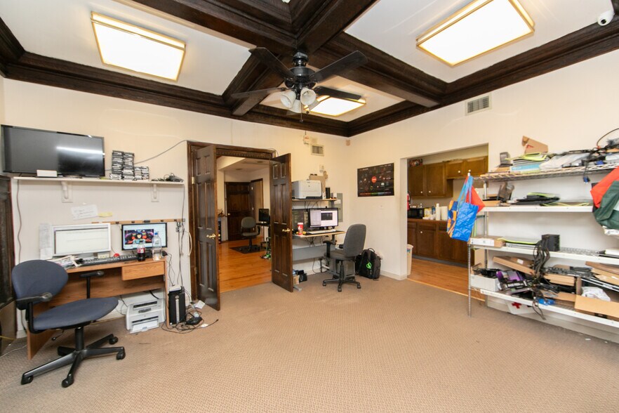 More Photos Of 604 White Horse Pike, Oaklyn Storefront For Sale