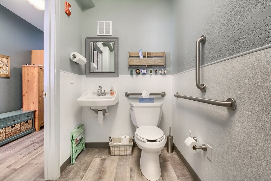 More Photos Of 25997 Conifer Rd, Conifer Freestanding For Sale