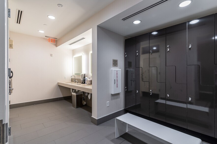 More Photos Of 3460 Preston Ridge Rd, Alpharetta Office For Lease