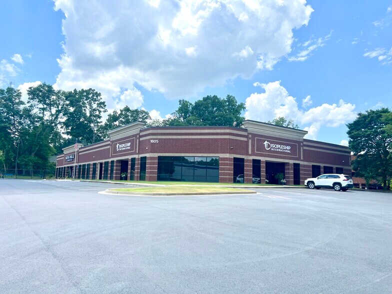 More Photos Of 1805 Shackleford Ct, Norcross Office For Lease