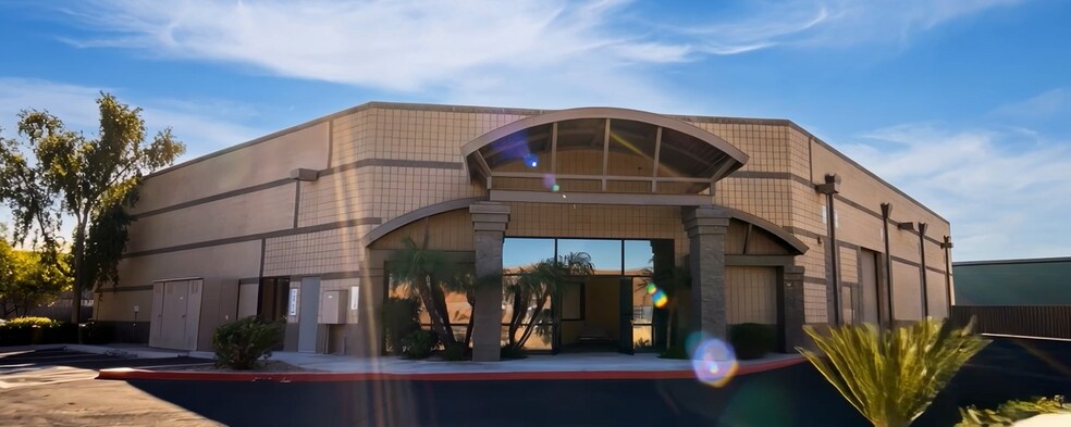 Primary Photo Of 4143 W Venus Way, Chandler Airplane Hangar For Sale