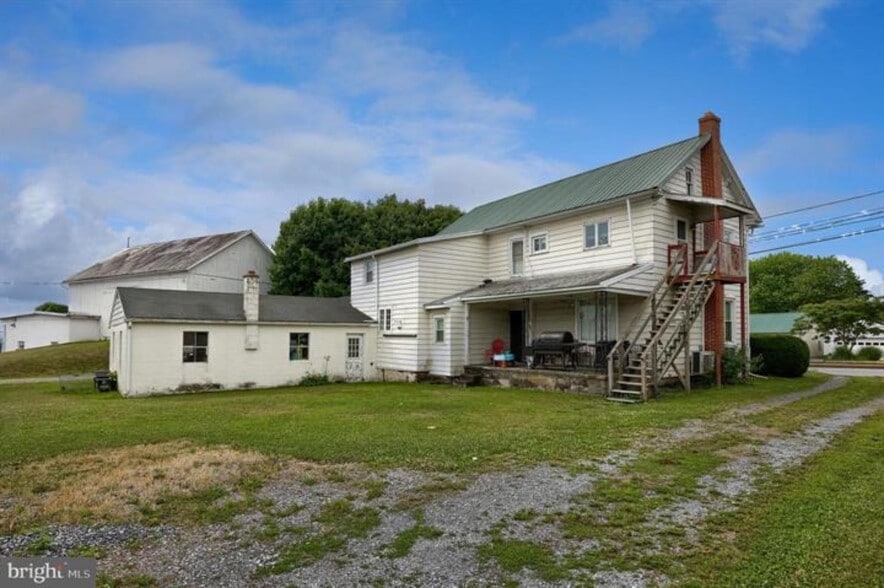 More Photos Of 2167 Main St, Lititz Flex For Sale