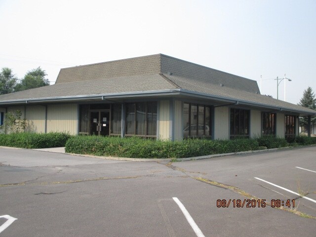 Primary Photo Of 398 Main St, Tulelake Bank For Sale