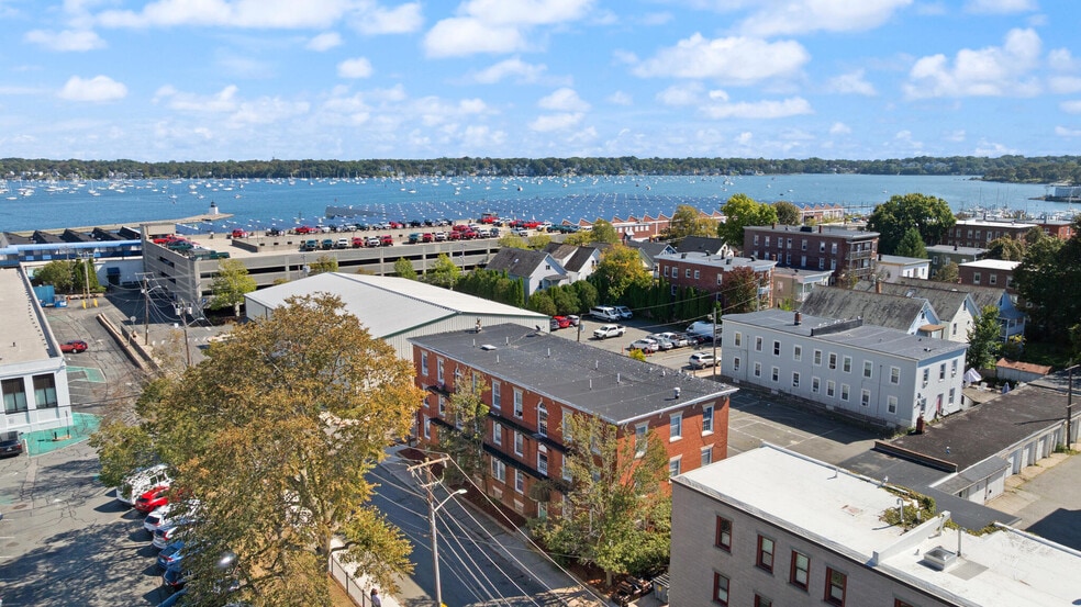 More Photos Of 10-14 Lynch St, Salem Apartments For Sale