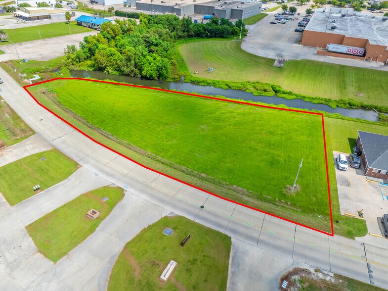 More Photos Of 682 Corporate Dr, Houma Land For Sale