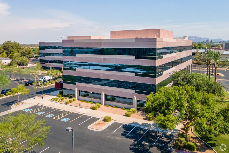 More Photos Of 444 N 44th St, Phoenix Office For Sale