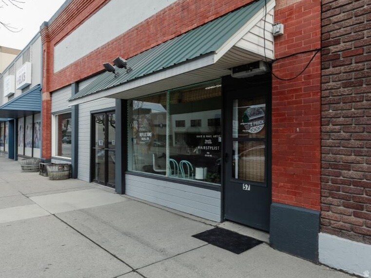 More Photos Of 55 S State St, Preston General Retail For Sale