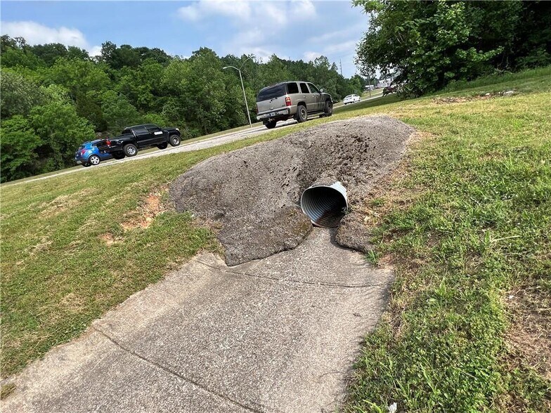 More Photos Of N College Ave, Fayetteville Land For Sale