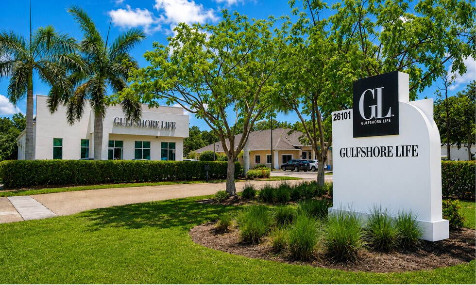 More Photos Of 26101 S Tamiami Trl, Bonita Springs Loft Creative Space For Sale