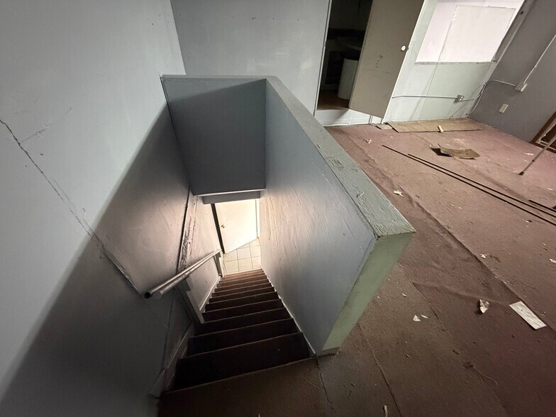 More Photos Of 3901 W 18th Ave, Hialeah Warehouse For Sale