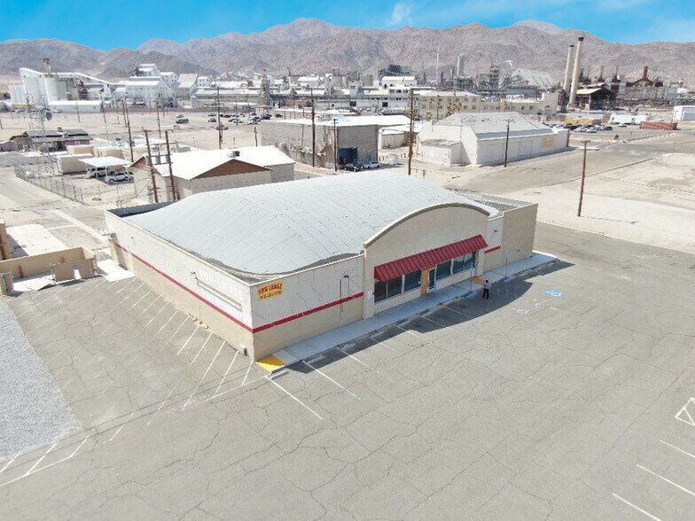 More Photos Of 13247 Jones St, Trona Freestanding For Lease