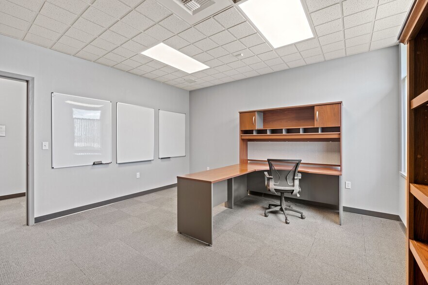 More Photos Of 1620 N Mamer Rd, Spokane Medical For Lease