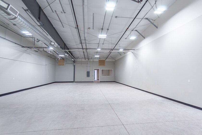More Photos Of 5000 Goodman St, Timnath Showroom For Lease