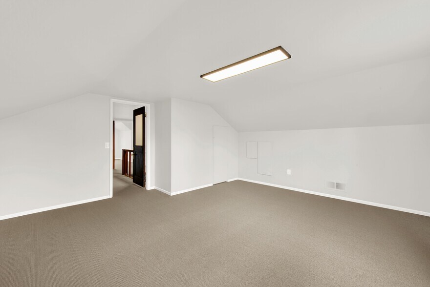 More Photos Of 1763 2nd St, Napa Office Residential For Sale