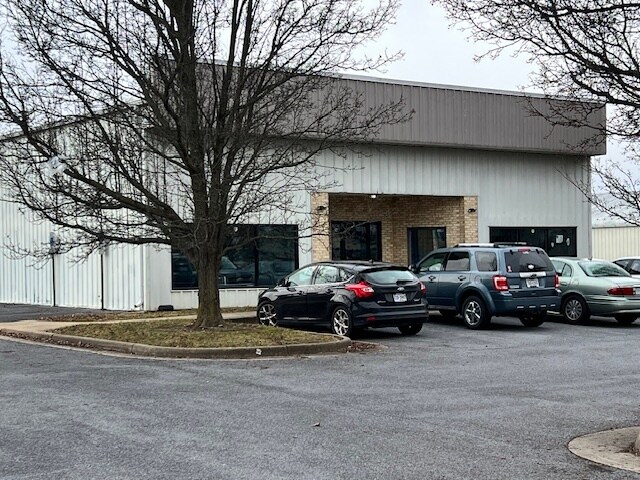 More Photos Of 1325 Progress Dr, Front Royal Healthcare For Lease