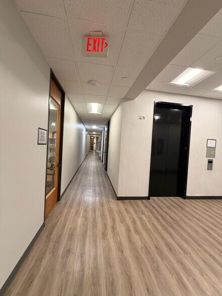 More Photos Of 13111 Westheimer Rd, Houston Office For Sale