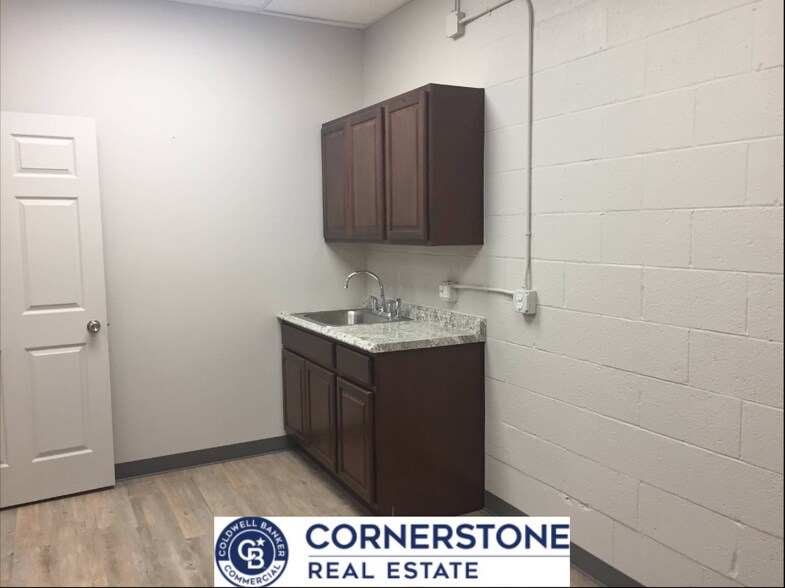 More Photos Of 4000 S Poplar St, Casper Unknown For Lease