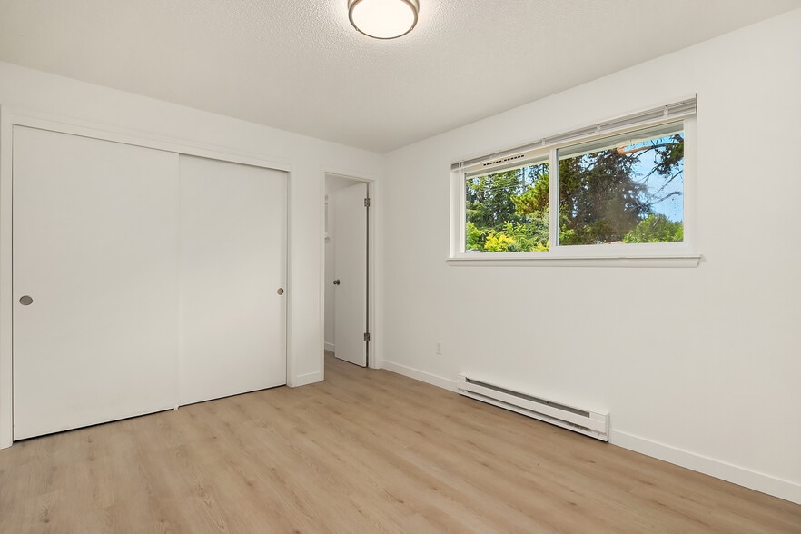 More Photos Of 10701 109th St SW, Tacoma Apartments For Sale