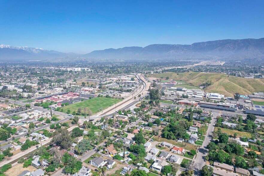 More Photos Of 6937 Perris Hill Park Rd, San Bernardino Industrial For Sale