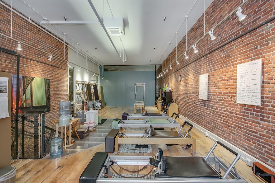 More Photos Of 314 1st Ave S, Seattle Storefront Retail Office For Lease