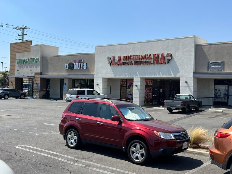 More Photos Of 3246 W Florida Ave, Hemet Unknown For Lease